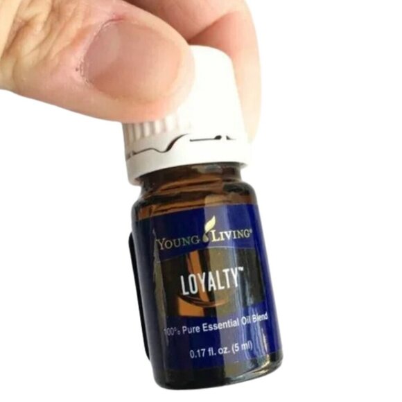 NEW Young Living Loyalty Essential Oil 5ml - Picture 1 of 2